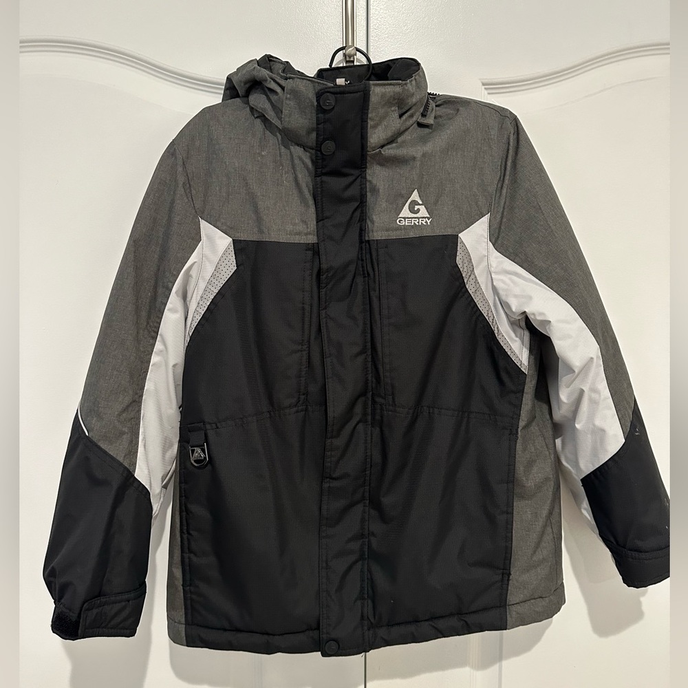 Gerry Boys Winter Coat with a second jacket insert size  medium 10-12
